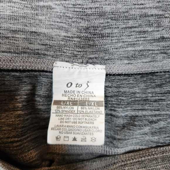 Gray and Black mesh athletic leggings ~ Women's L/XL - Picture 6 of 6